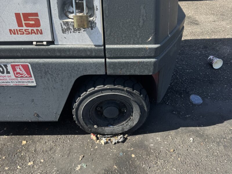 Nissan Κλαρκ 1996 έτος κατασκευής 2,5ατονο